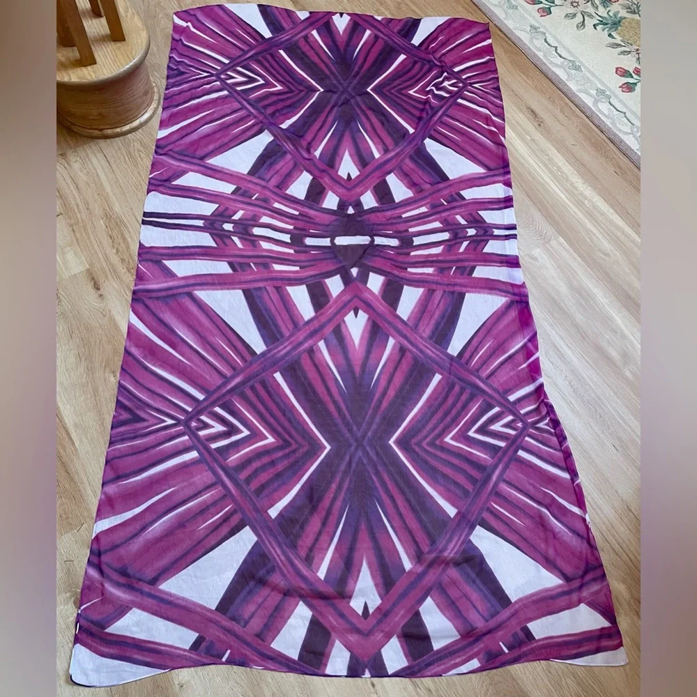 Large beautiful rectangle scarf wrap shawl purple pattern 39”x72”
